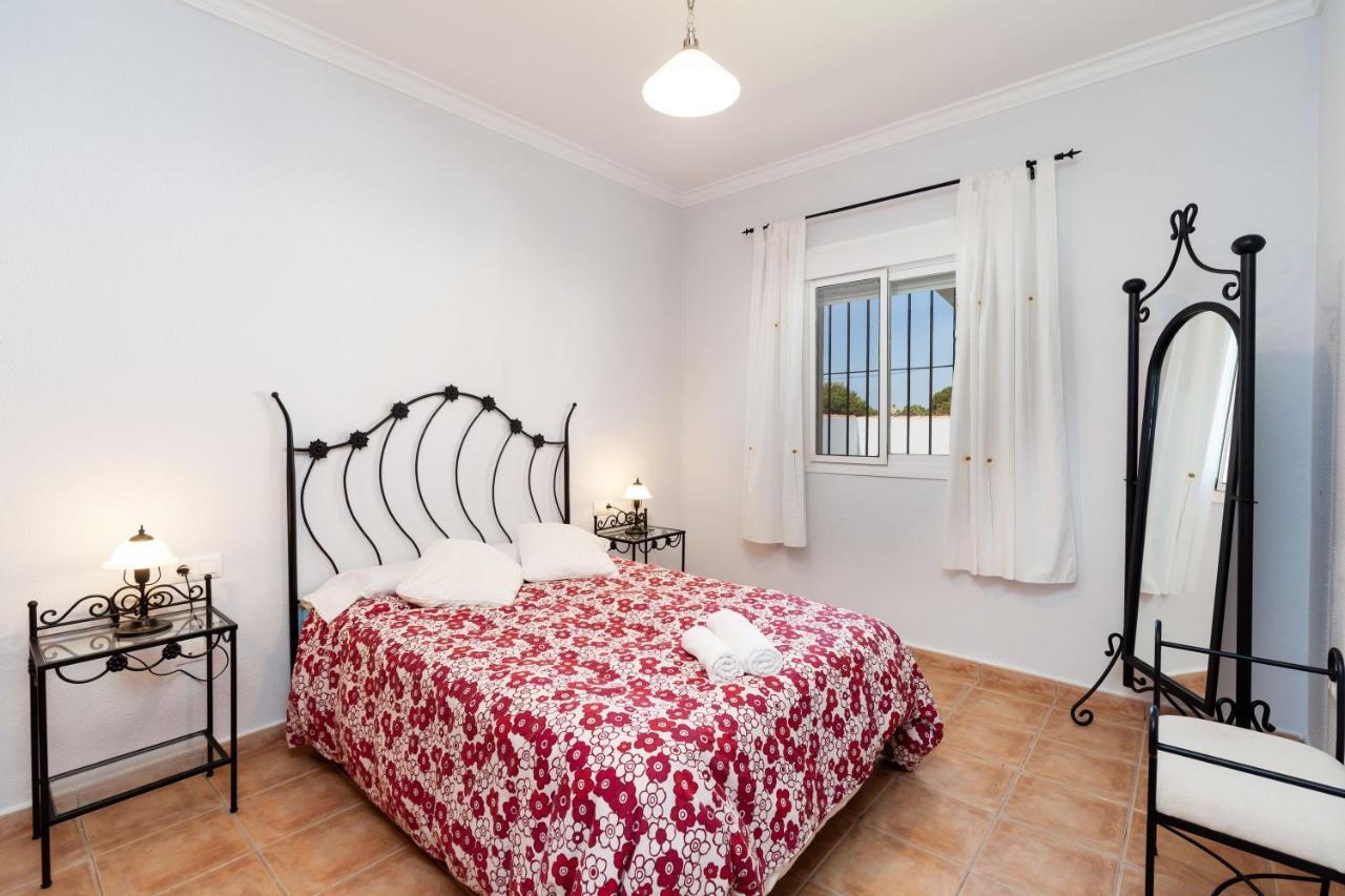 צ'יקלנה דה לה פרונטרה Chalet Isla Del Sotillo מראה חיצוני תמונה
